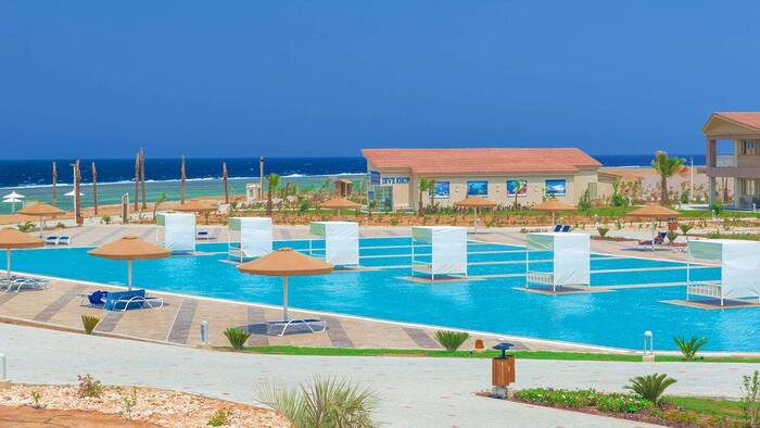 Pickalbatros Sea World Resort